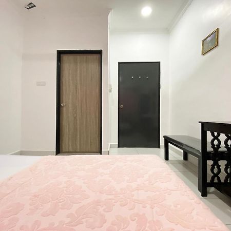 Oyo Home 90230 Dh Residence Kota Belud Exteriör bild