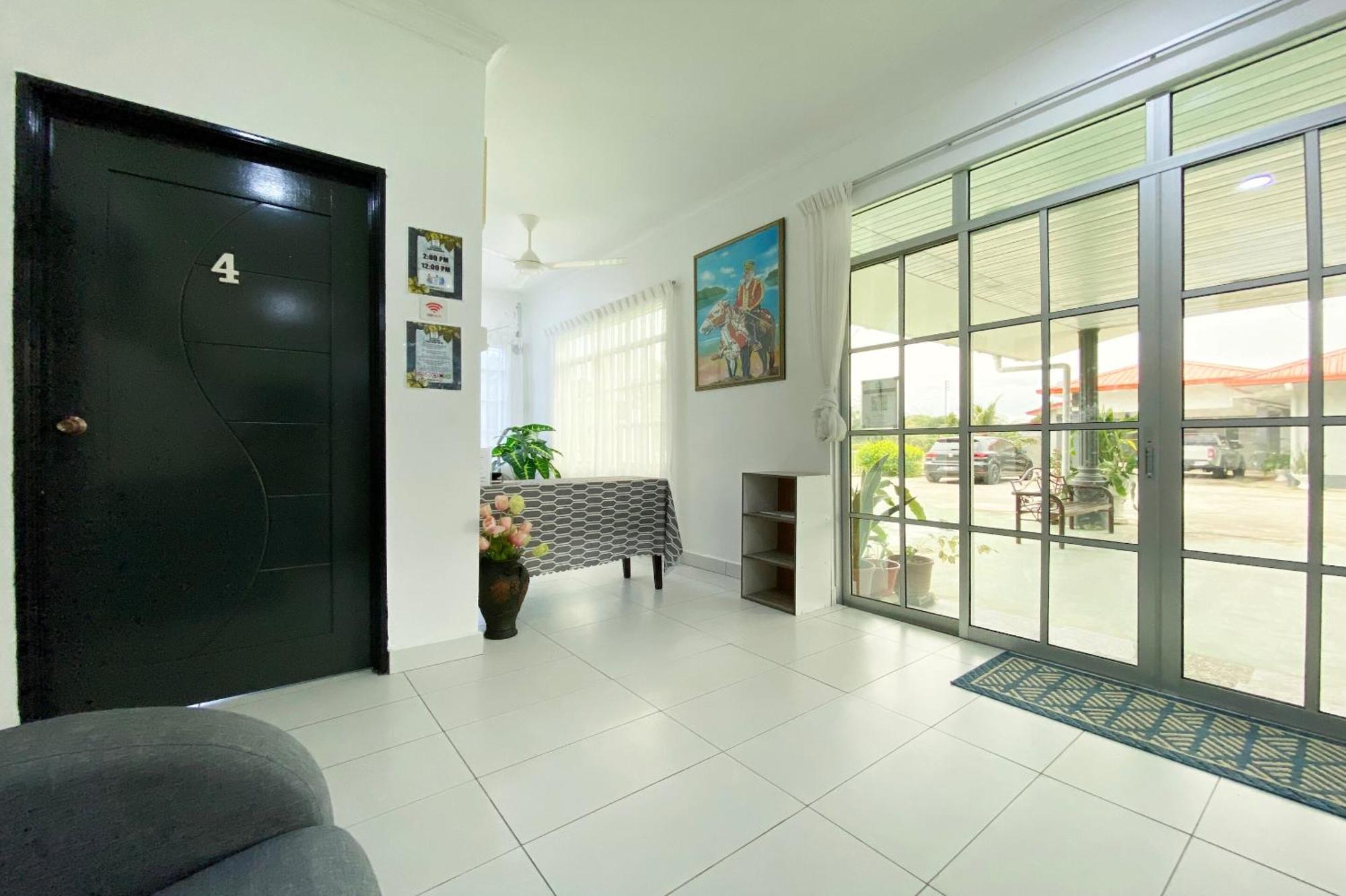 Oyo Home 90230 Dh Residence Kota Belud Exteriör bild