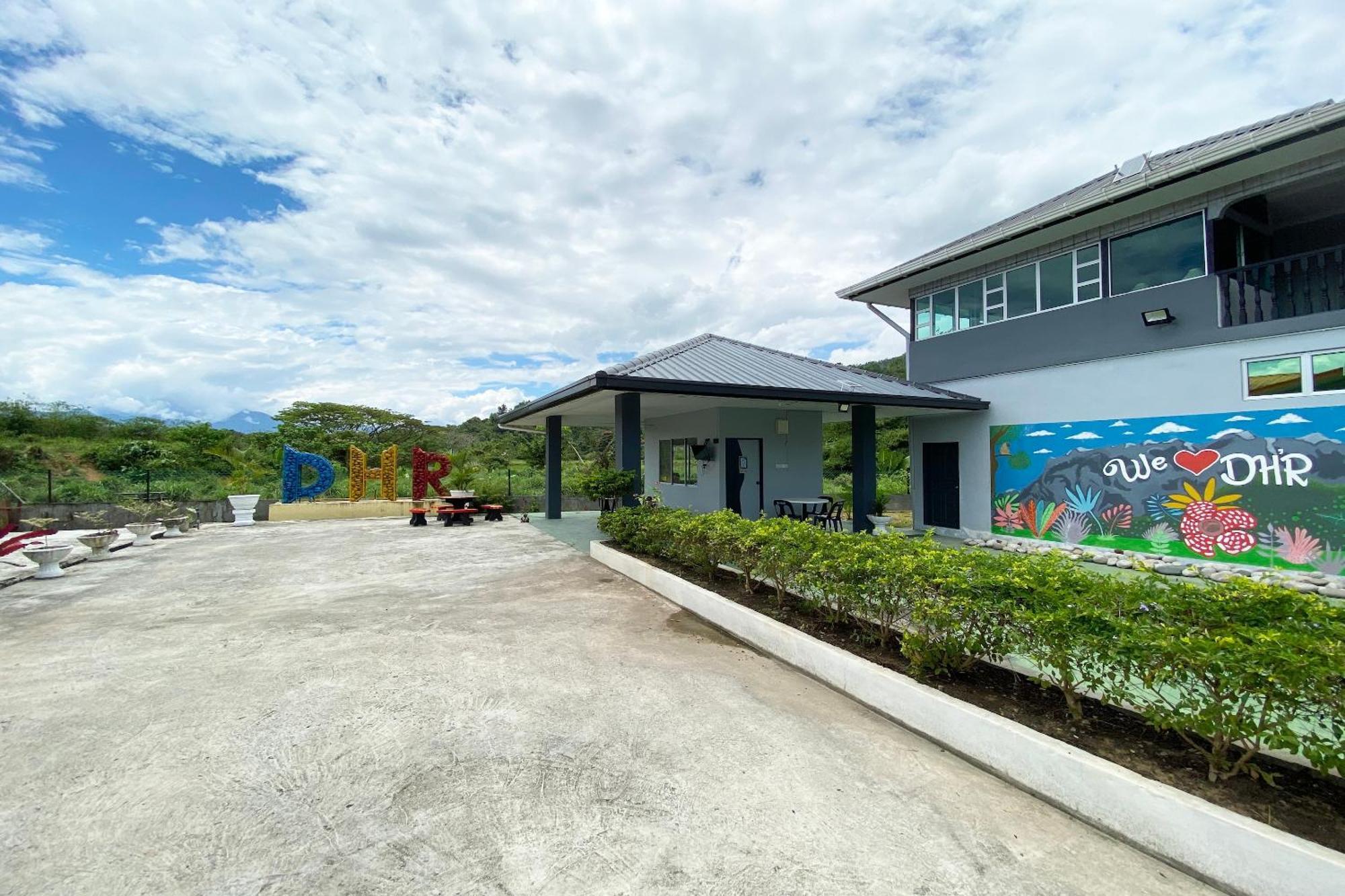 Oyo Home 90230 Dh Residence Kota Belud Exteriör bild