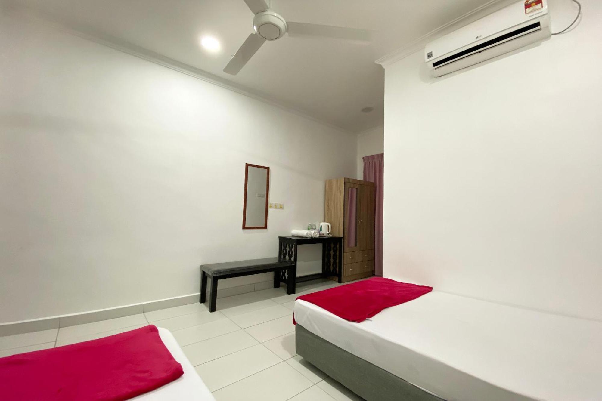 Oyo Home 90230 Dh Residence Kota Belud Exteriör bild