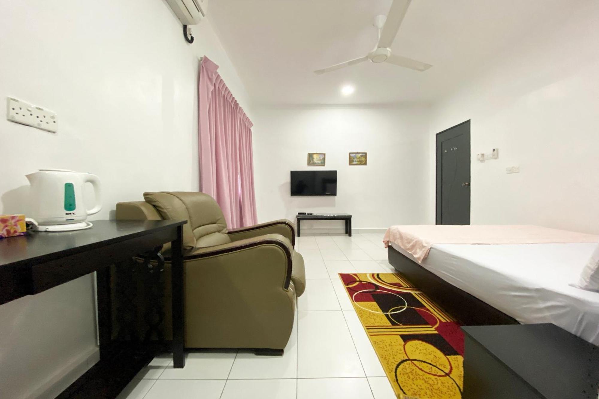 Oyo Home 90230 Dh Residence Kota Belud Exteriör bild