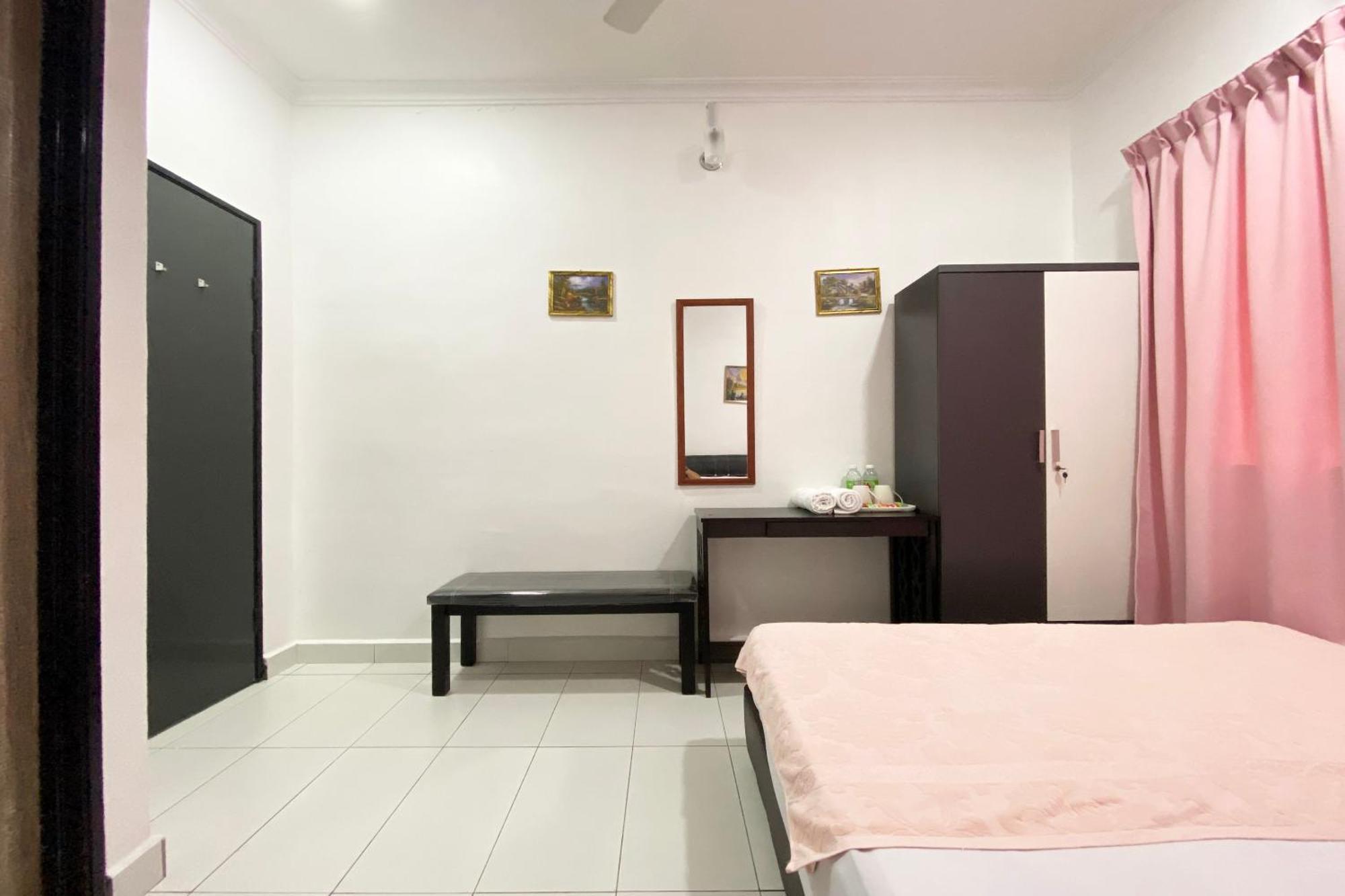 Oyo Home 90230 Dh Residence Kota Belud Exteriör bild